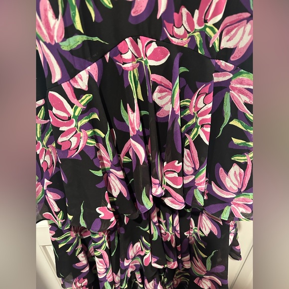 Nordstrom - WAYF Floral Tiered Ruffle Dress - Picture 3 of 4